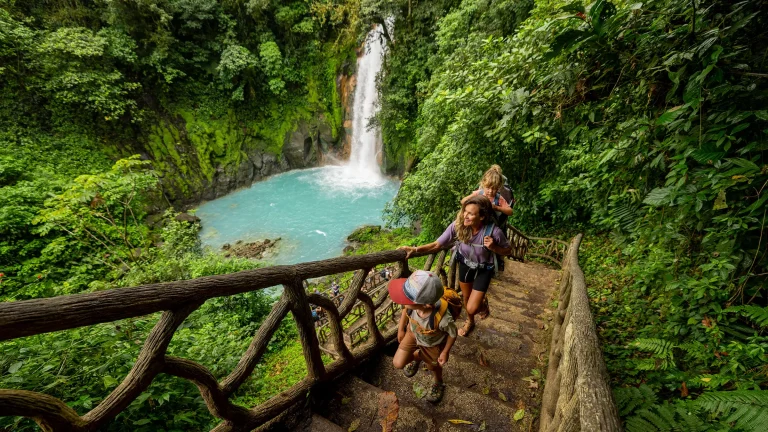 Adventure Travel Trekking Destination Guide: A Complete Resource Adventure Travel Trekking Destination Guide