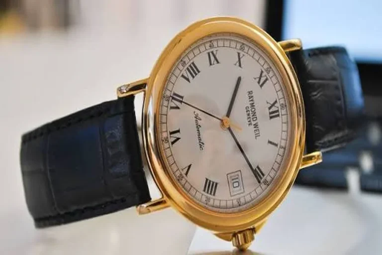 Classic Leather Strap Watches for Timeless Everyday Style Classic Leather Strap Watches for Timeless Everyday Style