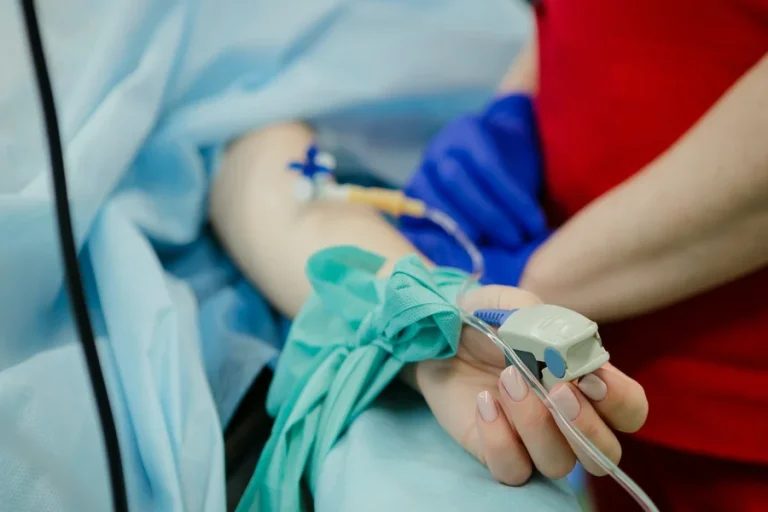 Hospital Healthcare Treatment Services Guide for Patients Hospital Healthcare Treatment Services Guide for Patients
